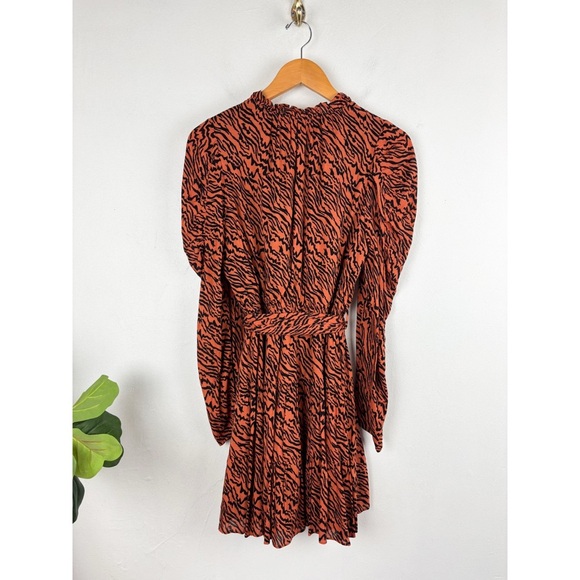 Anna Cate Elizabeth Tiger Print Long Sleeve Mini Dress Sz XS - Picture 4 of 13